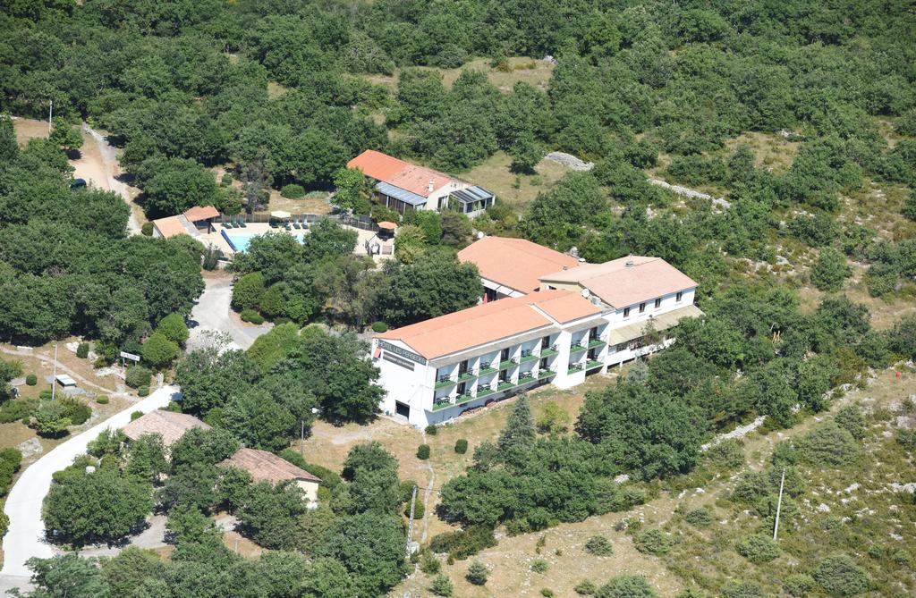 Hôtel Les Persèdes Lavilledieu (Ardeche) Exterior foto