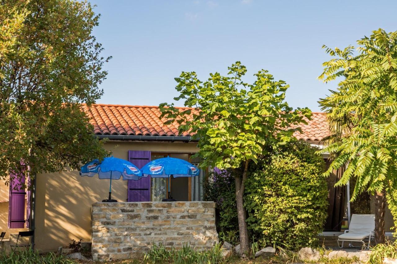 Hôtel Les Persèdes Lavilledieu (Ardeche) Exterior foto